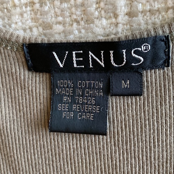 Venus Sequined Front Ribbed Tee - Picture 4 of 8